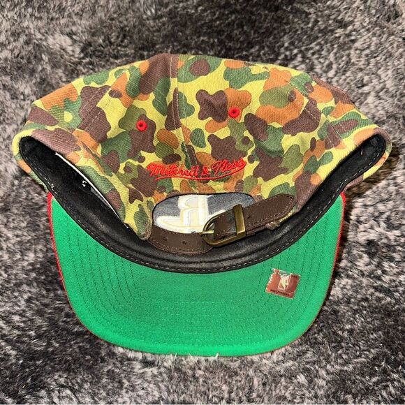 Mitchell & Ness NBA Green Tan Camo Print Rockets Adjustable Fit Cap Streetwear - Picture 4 of 10